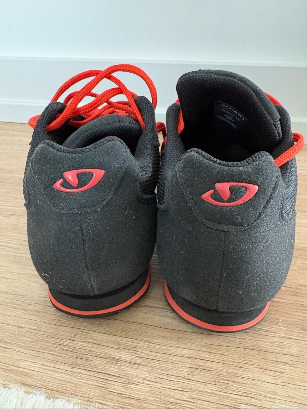 Giro Rumble VR mountain biking shoes. SPD Pedal compatible. Men’s 8. - Picture 3 of 12